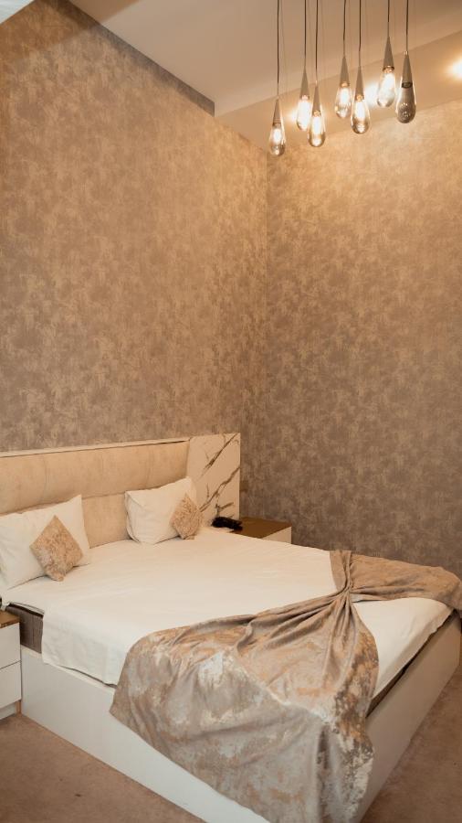Dionis Baku Hotel Luaran gambar