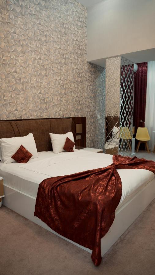 Dionis Baku Hotel Luaran gambar