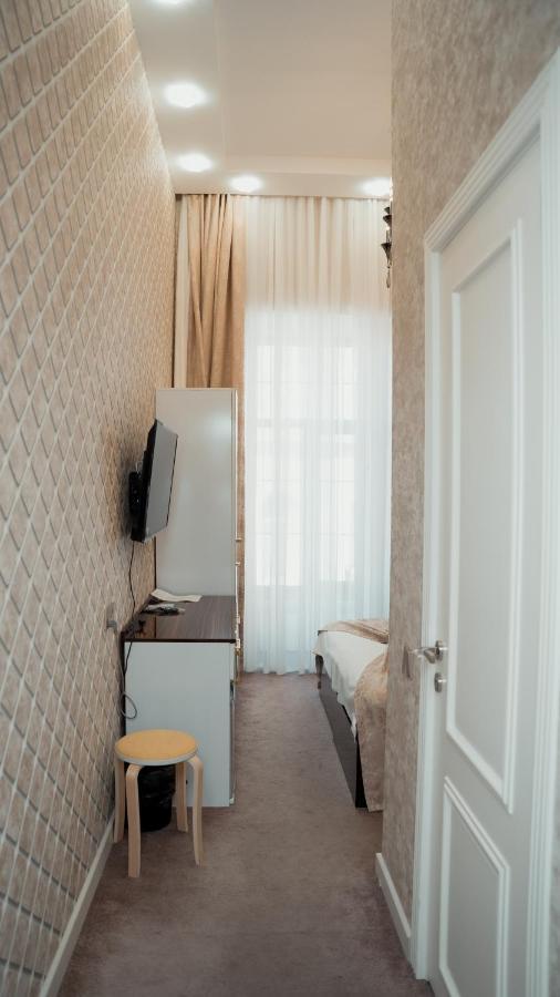 Dionis Baku Hotel Luaran gambar