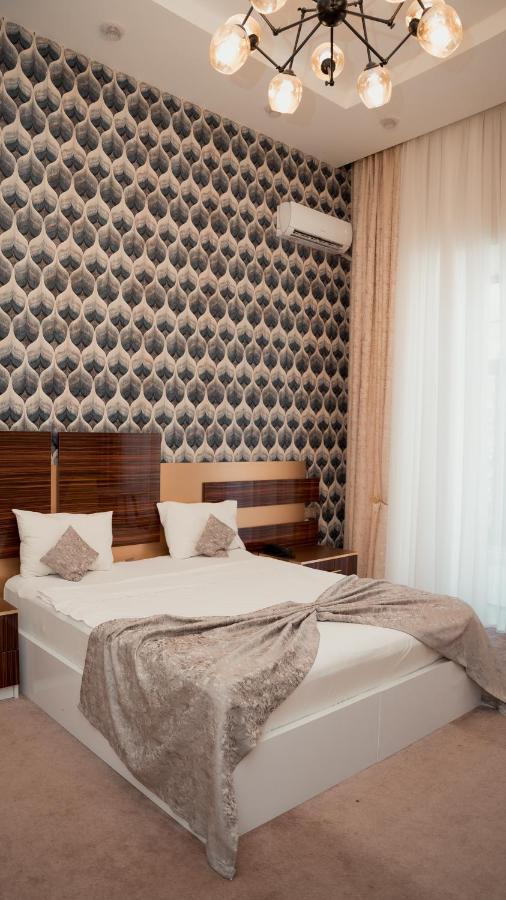 Dionis Baku Hotel Luaran gambar