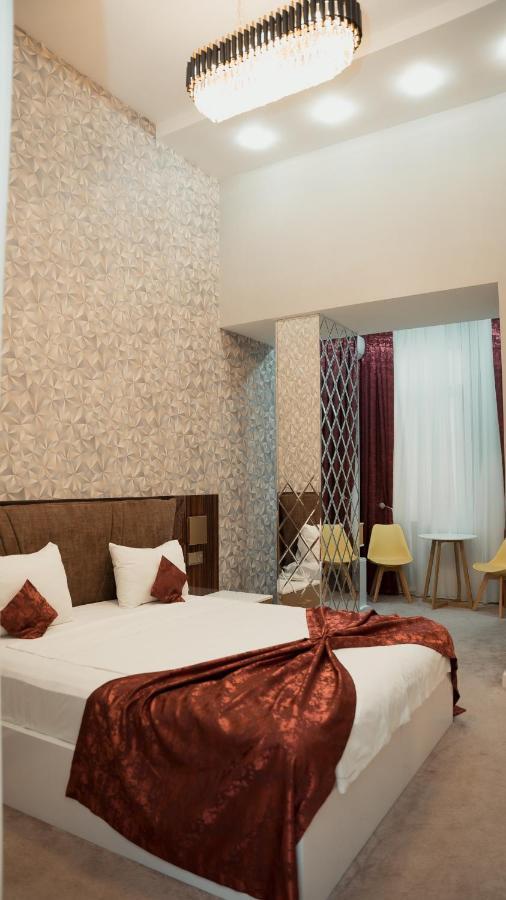 Dionis Baku Hotel Luaran gambar