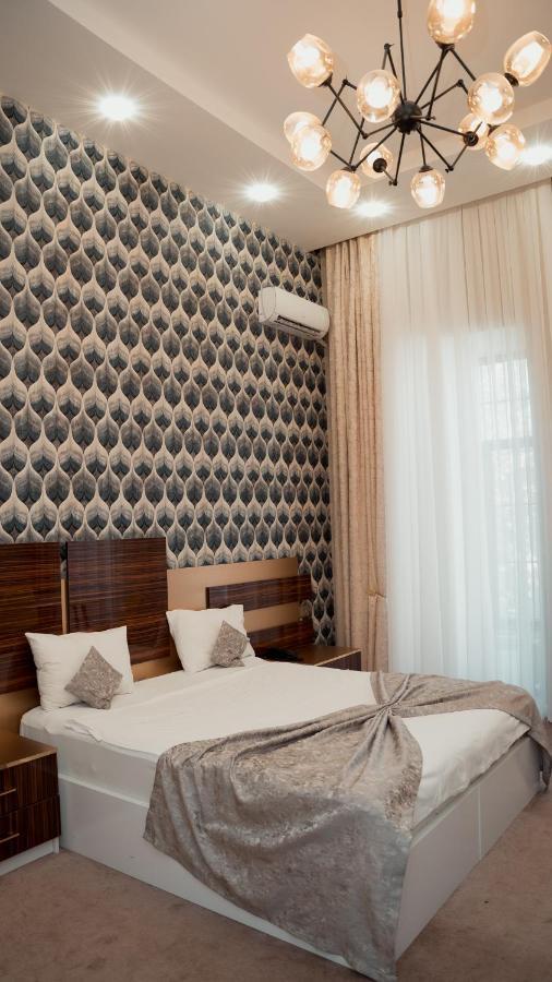 Dionis Baku Hotel Luaran gambar